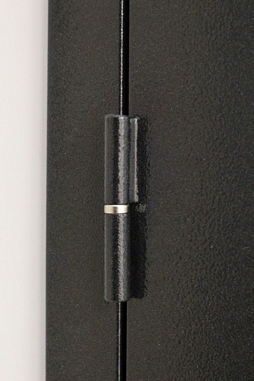 Входная дверь  