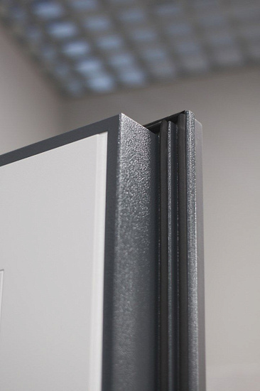 Входная дверь  