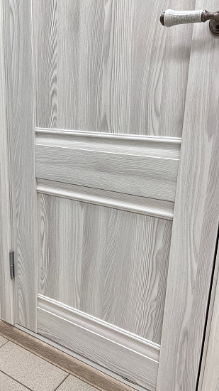 Межкомнатная дверь  