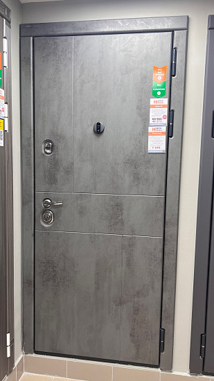 Входная дверь  