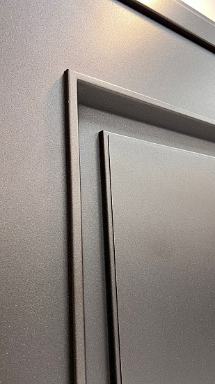 Входная дверь  