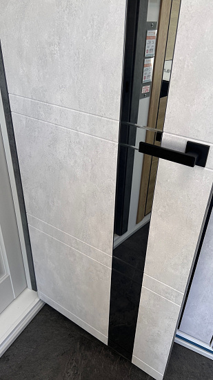 Межкомнатная дверь  