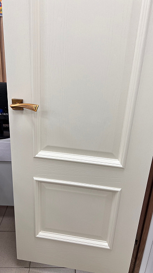 Межкомнатная дверь  