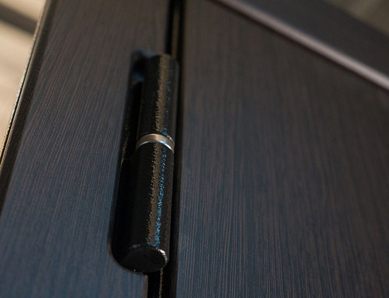 Входная дверь  