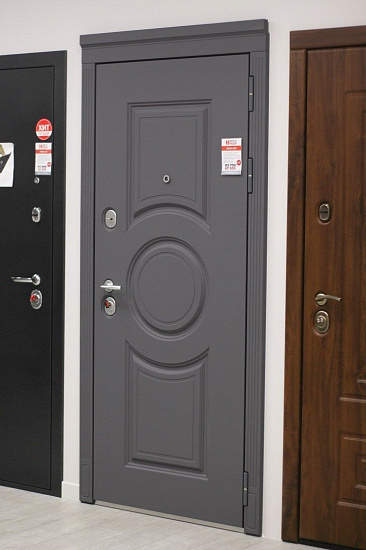 Входная дверь  