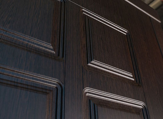 Входная дверь  